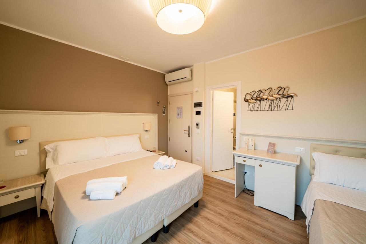 Hotel Orchidea Cervia Exterior photo