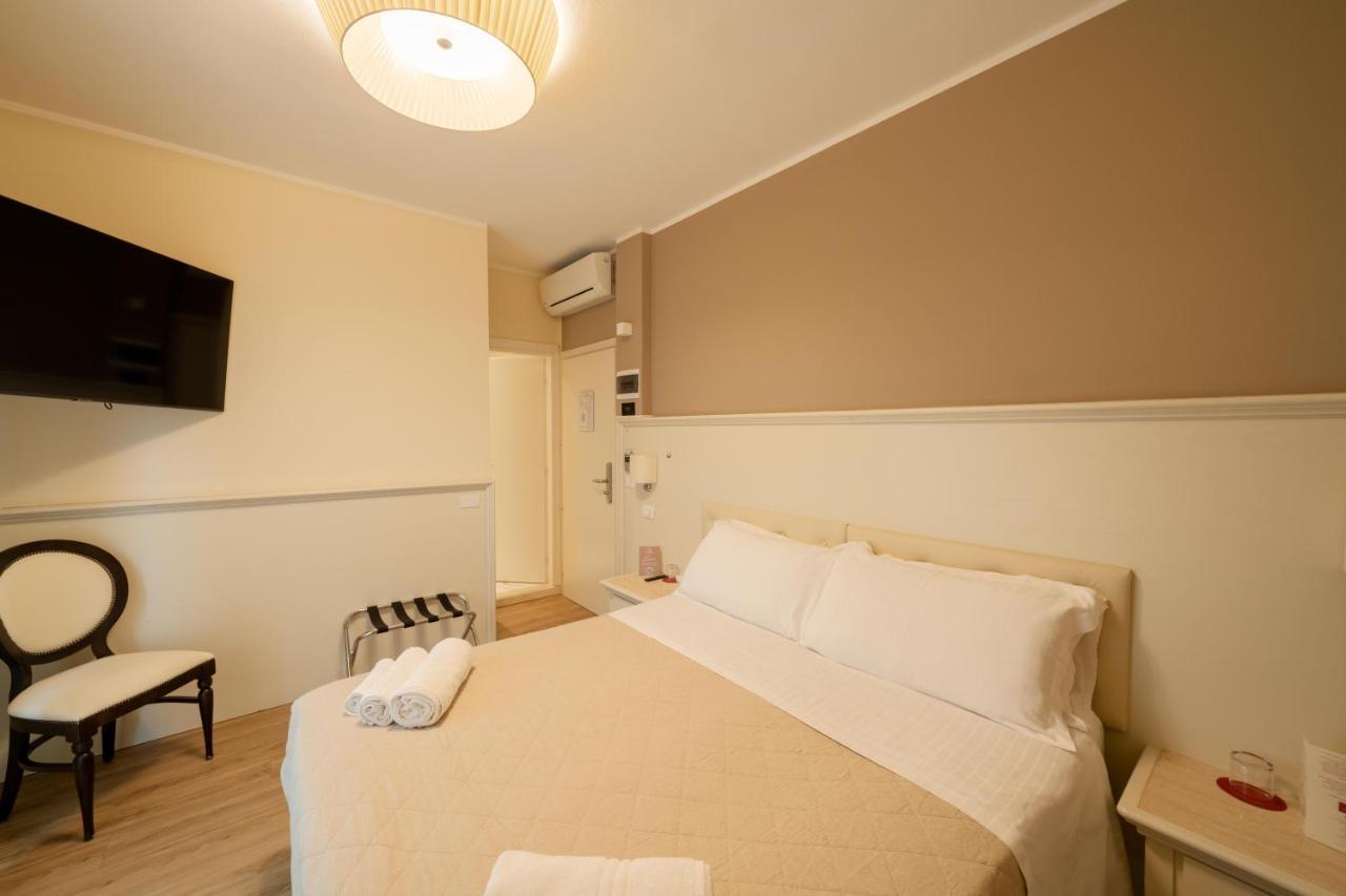 Hotel Orchidea Cervia Exterior photo